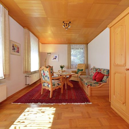 Quaint Apartment In Eimelrod Near Lake And Water Sports Willingen  Bagian luar foto