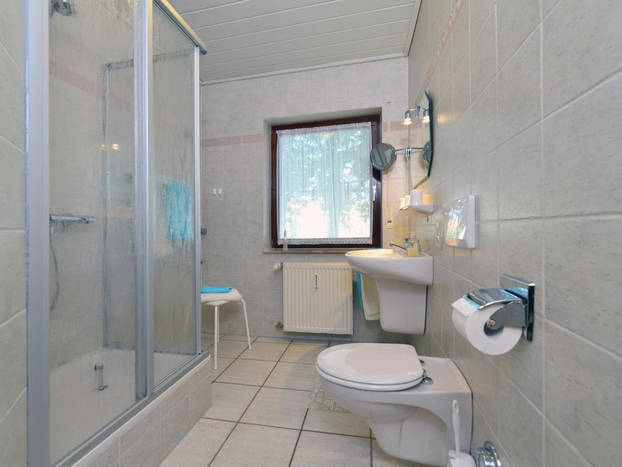 Quaint Apartment In Eimelrod Near Lake And Water Sports Willingen  Bagian luar foto