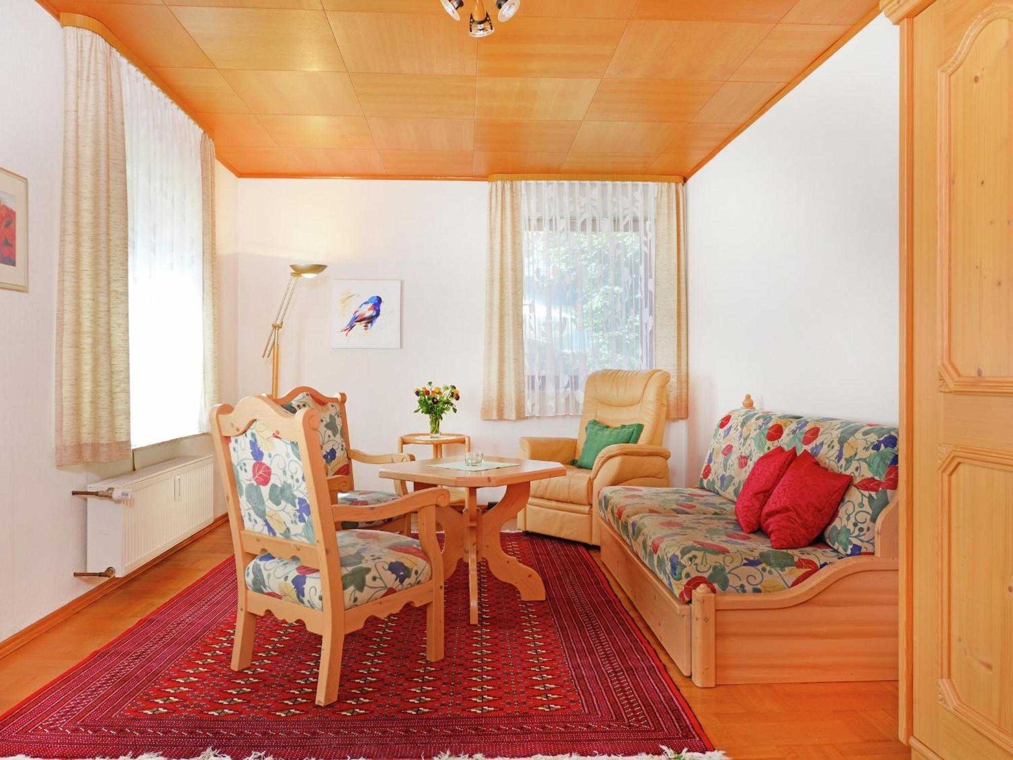 Quaint Apartment In Eimelrod Near Lake And Water Sports Willingen  Bagian luar foto